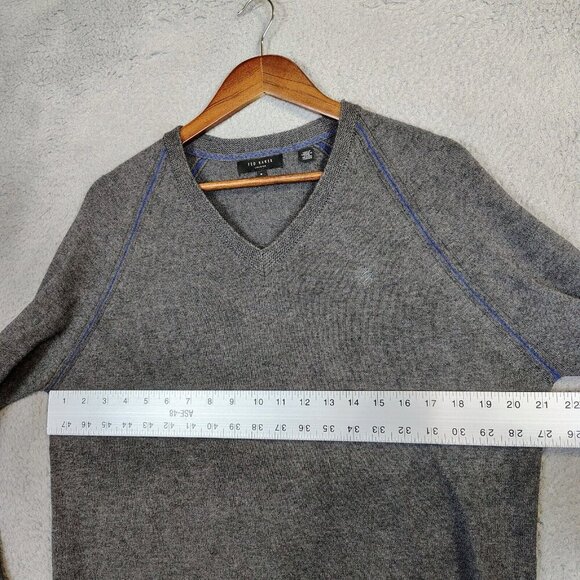 Ted Baker London Sweater Men's 5 Gray Wool Blend Knit Long Sleeve V-Neck Cozy - Picture 10 of 10
